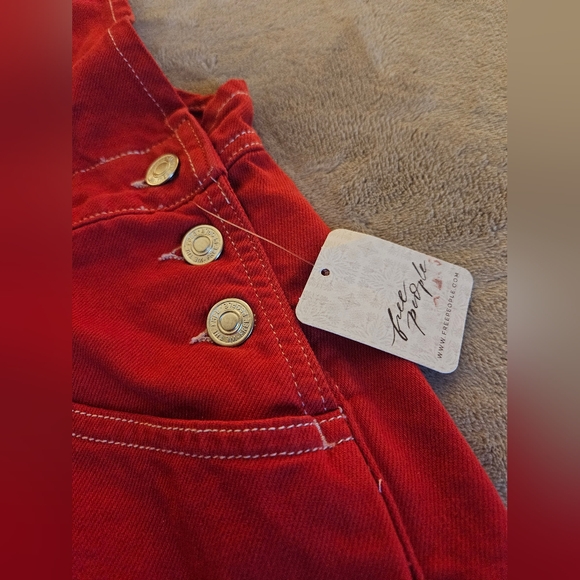 FREE PEOPLE We The Free Red Heart Eyes Ziggy Short Overalls - Picture 5 of 11